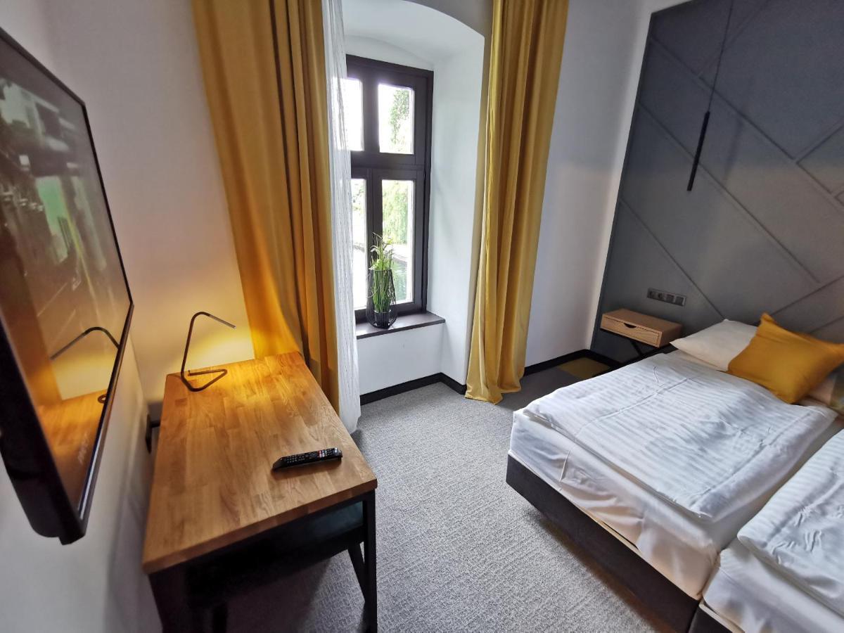 Hotel Gabriella Tapolca Extérieur photo